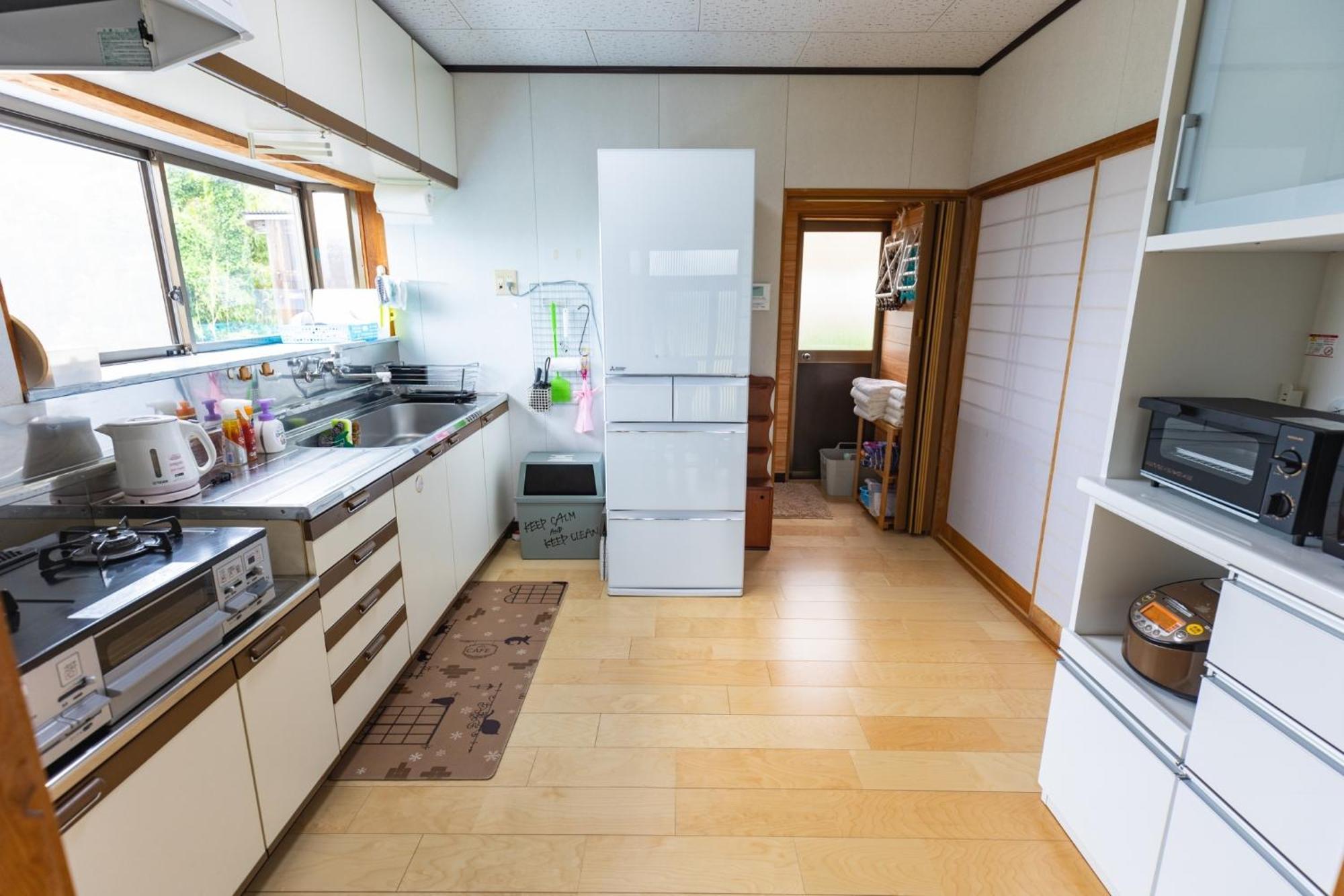 Goto I-House Villa Exteriör bild