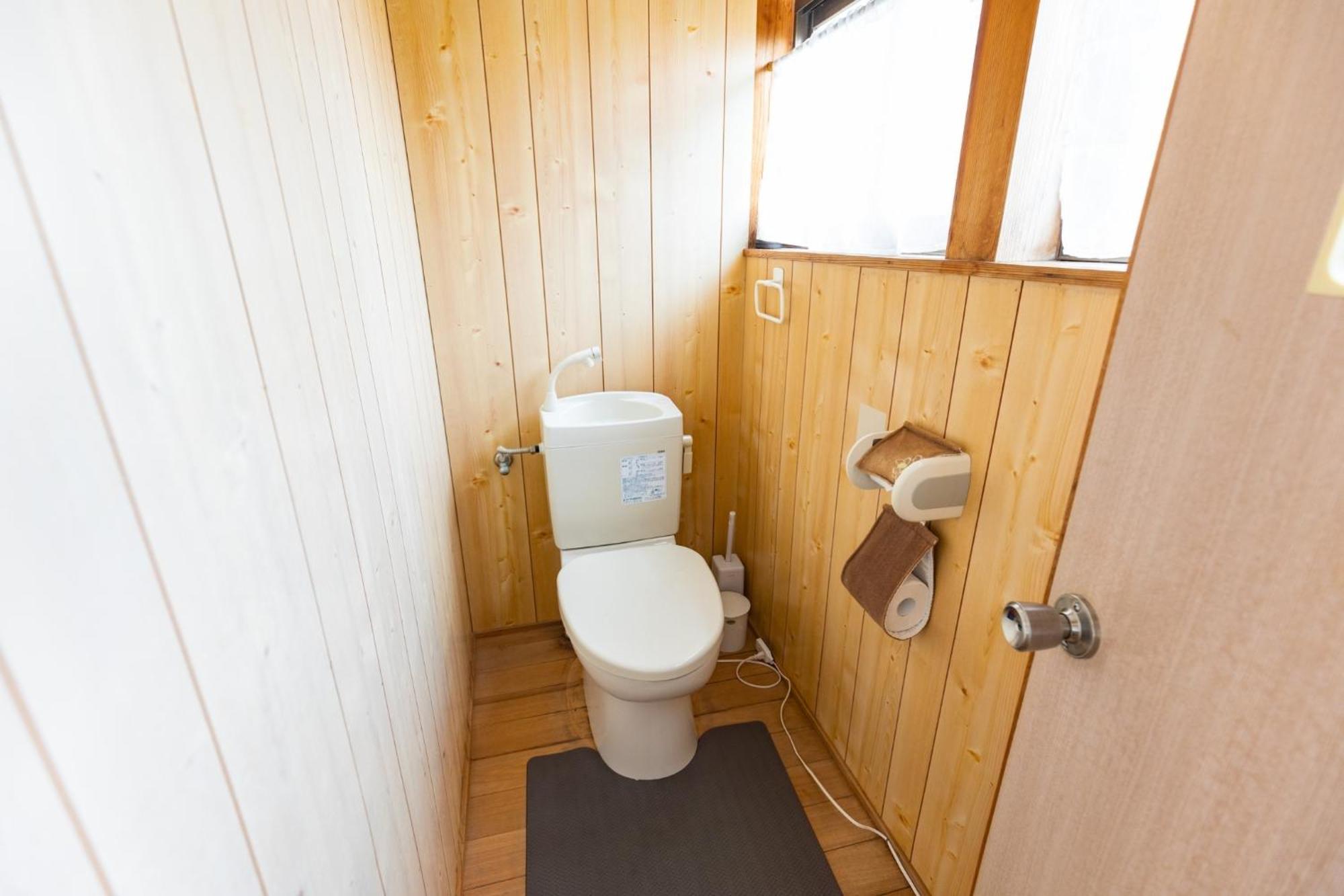 Goto I-House Villa Exteriör bild